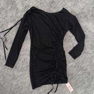 Micas Black Ruched Asymmetrical Long Sleeve Mini Dress‎ NWT Size M